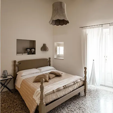 Bianko Ecochic & L'Angolo Di Levante Bed & Breakfast 3*