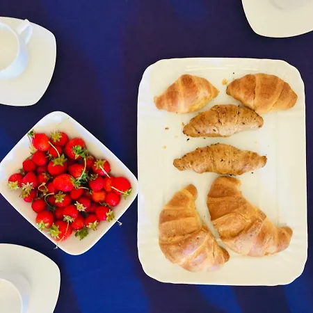 Bianko Ecochic & L'Angolo Di Levante Bed & Breakfast Enna