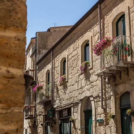 Bianko Ecochic & L'Angolo Di Levante Bed & Breakfast