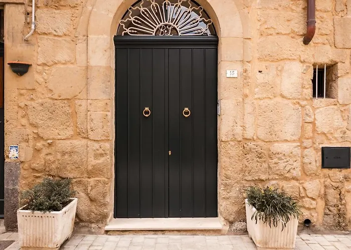 Bianko Ecochic Oda ve Kahvaltı Enna