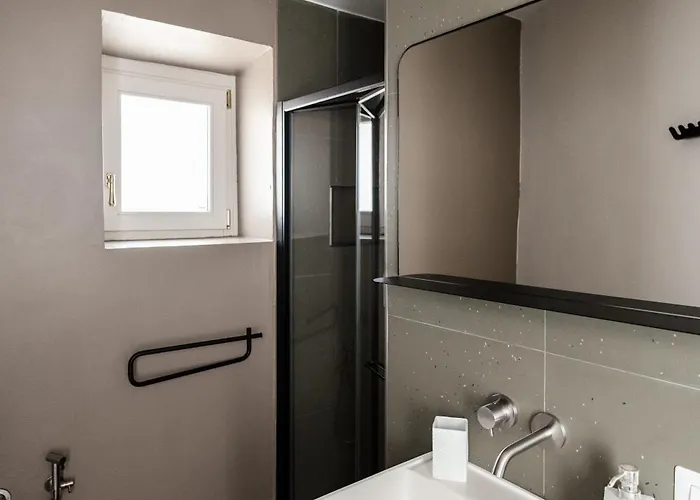 Oda ve Kahvaltı Bianko Ecochic Enna