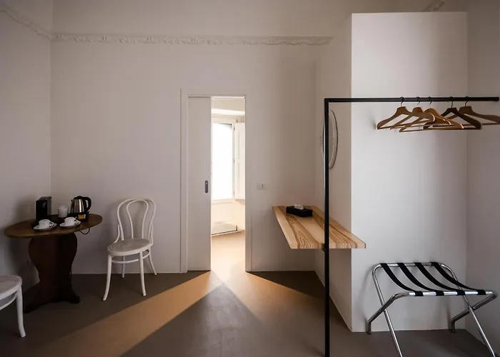 Oda ve Kahvaltı Bianko Ecochic Enna