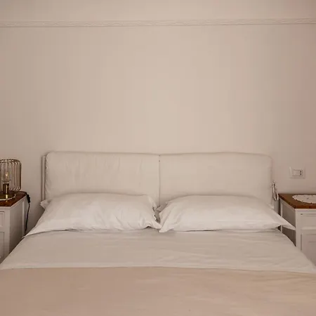 Bianko Ecochic & L'angolo Di Levante Bed & Breakfast