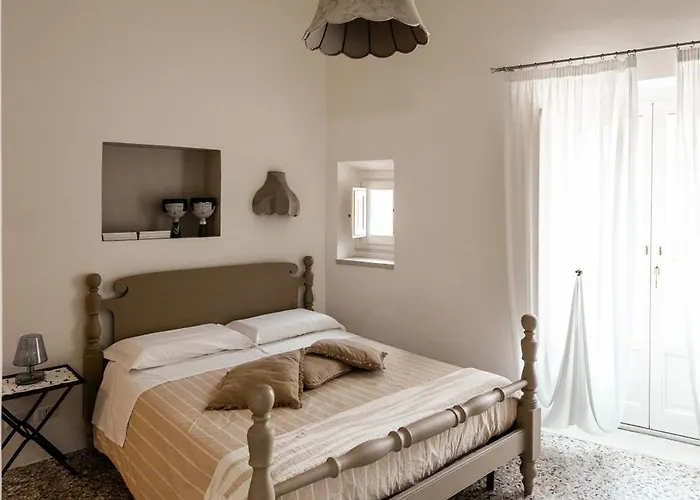 Bianko Ecochic Bed & Breakfast 3*